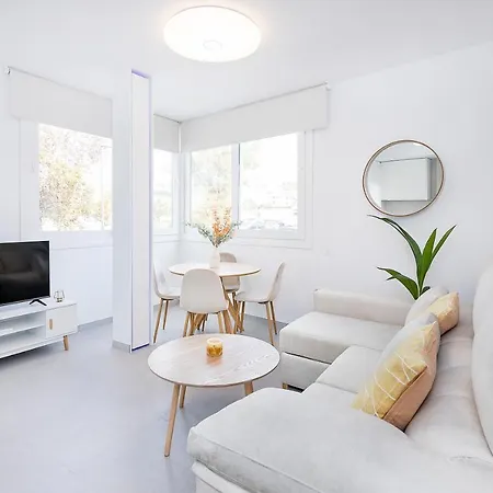 Apartamento The First Patrocinio Center Málaga
